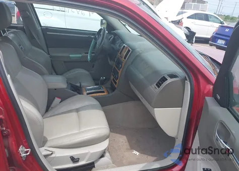 2007 Chrysler 300C from USA, damaged, VIN 2C3KA63H37H762095